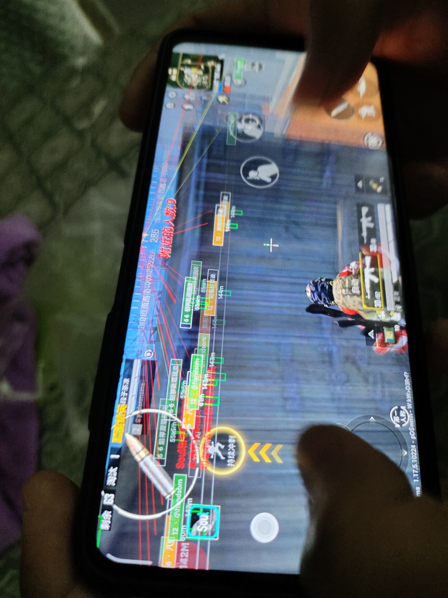 和平精英如何利用和平精英辅助提高自己的技术）